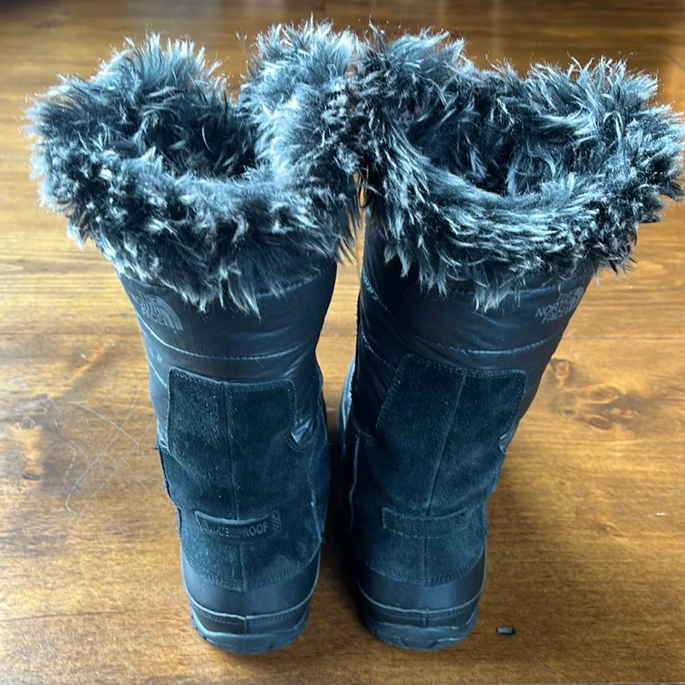 The North Face Women’s Nuptse Purna Winter Boots - Sz 8.5